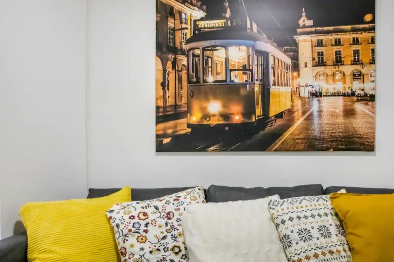 Home4U - Secret Studio In City Center Lisbon Exterior photo